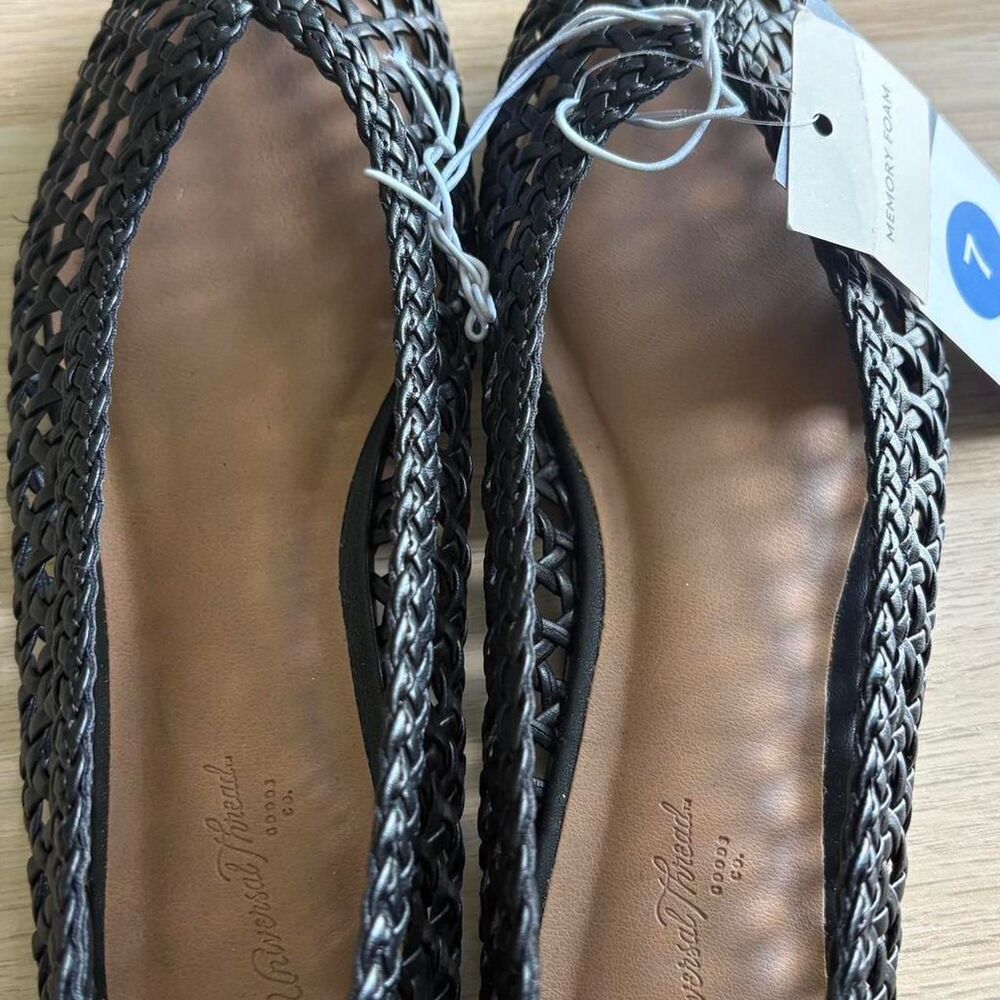 Unbranded Women's Black and Grey Sandals